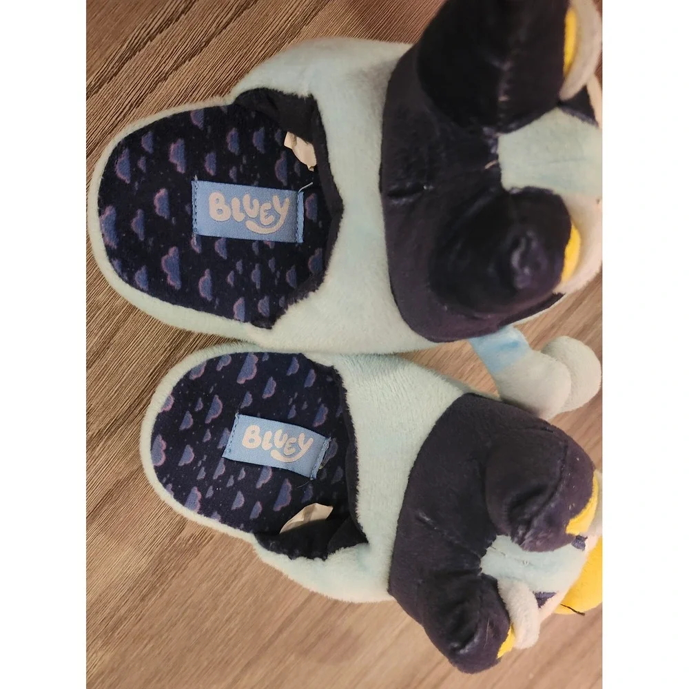Bluey Dog Plush Slippers Kids Size 7/8 Blue Cartoon Character Cozy Footwear